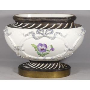 Louis XVI Style Porcelain Centerpiece Or Planter, 19th Century