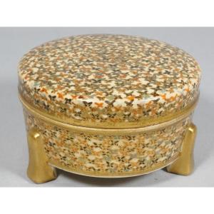 Japan Satsuma Hododa, Ceramic Box, 19th Century