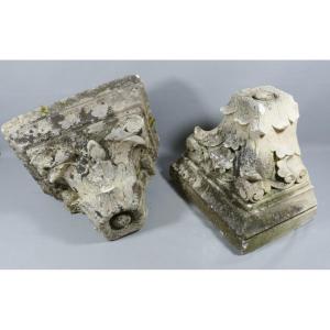 Pair Of Corinthian Capitals In Carved White Limestone, 19th Century