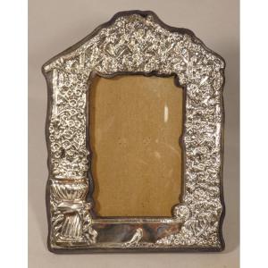 Photo Frame In Embossed Silver Metal, Naturalist Bird And Flower Decoration, Mid-20th Century