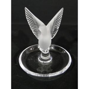 Lalique France, Crystal Ring Holder With Dove With Outstretched Wings, Circa 1980