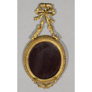 Oval Louis XVI Style Photo Frame In Gilt Brass, Circa 1900
