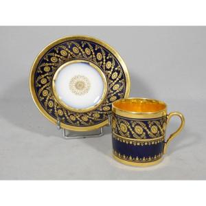 Schoelcher, Collector's Litron Cup In Paris Porcelain, Empire Period, Early 19th Century