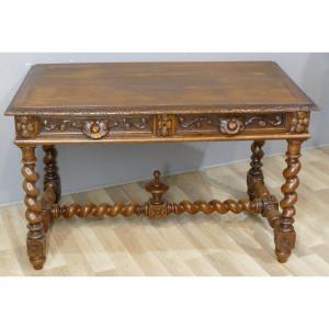 Louis XIII Renaissance Style Flat Desk In Solid Oak, Late Nineteenth Time