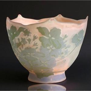 Cup Signed émile Gallé Nancy 1898-1904 Decorated With Flowers Art Nouveau Period