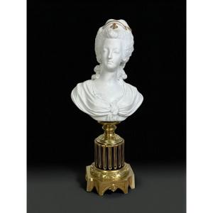 Bust In Sèvres Biscuit Signed "richebourg" On A Porcelain And Bronze Base