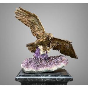Bronze Sculpture On A Base Adorned With Amethysts Depicting An Eagle Hunting