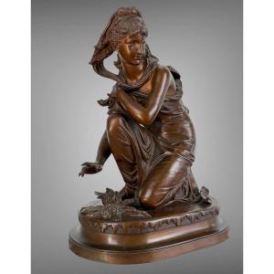 Bronze Sculpture Signed By émile Laurent 1832 / 1898 Representing A Woman