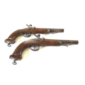 Pair Of Officer's Pistols - 1830 - 1840 - "louis Philippe" Period 19th Century.
