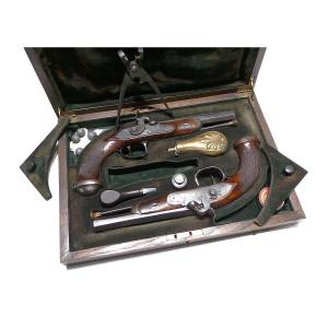 Pair Of Pistols In A Case From The St-etienne Manufacture - 1825 - Louis Philippe Period