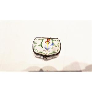 Masonic Box In Porcelain - XIX °