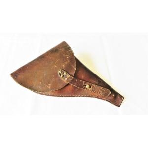 Simplified Leather Case French Revolver -1892- XIX °