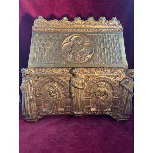 18th Century Gilded Wood Hunting Set