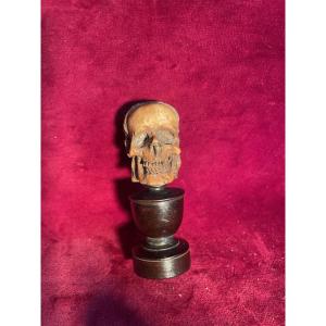 Memento Mori Double Face Of Christ Bones