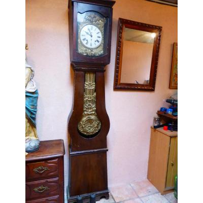 Comtoise And His Case Indicates The Days