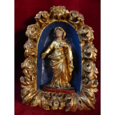 Virgin In Dore Wood In Her Oratory Bois Dore 18 Eme Siecle