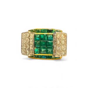 Tank Ring With Emeralds And Diamonds