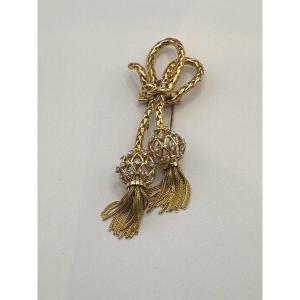 Yellow Gold Brooch