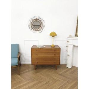Scandinavian 4-drawer Chest Of Drawers