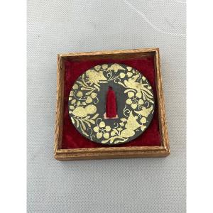 Marugata Tsuba – Iron And Gilded Copper – Floral Motif – Edo Period
