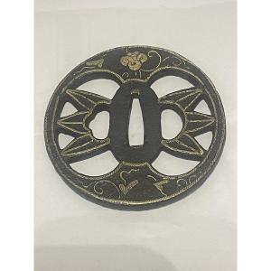 Tsuba Mi-edo Period (1603/1868)