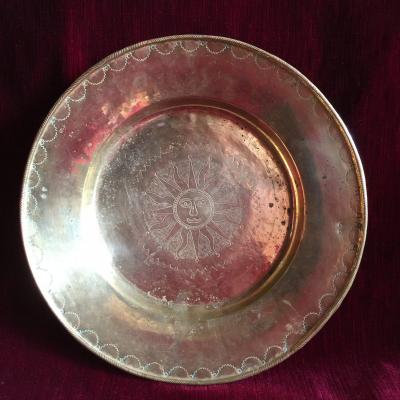 Offering Dish Quest Plate In Brass Engraved With A Radiant Guilloche Sun - XVIIIth - With Brands Marks