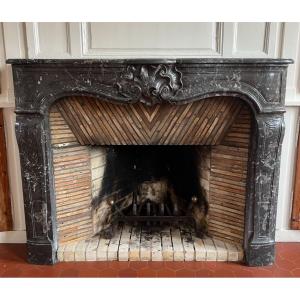 Louis XV Sainte Anne Fireplace 