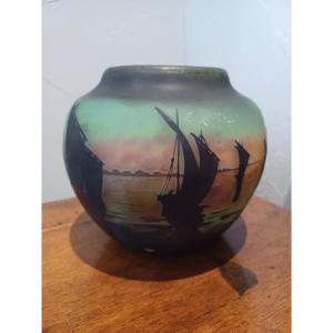 Daum Nancy Vase