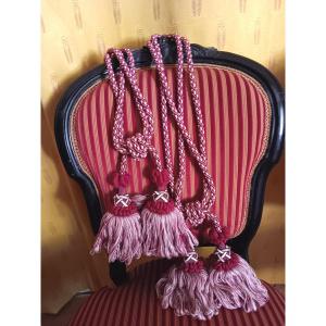 Beautiful Pair Of Curtain Tiebacks In Passementerie With Two Tassels