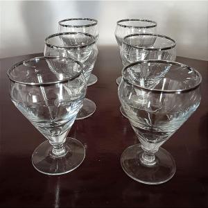 Beautiful Set Of Antique Bistro Glasses From The Art Deco Period 1930, Never Used