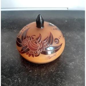 d' Argental Cristallerie De Saint- Louis Paul Nicolas Candy Box Decorated With Stylized Roses Circa 1920 - 1925 Art Deco