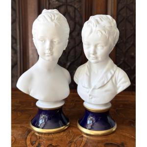 Pair Of Biscuit Busts Of Louise And Alexandre Brongniart - C. Tharaud Limoges - Circa 1940