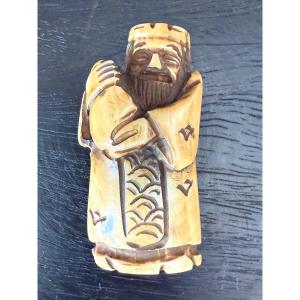 Carved Ivory Netsuke, Japan, Early 19th Century, Signed