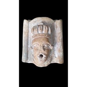 17th Century Royal Fountain Or Mouthpiece
