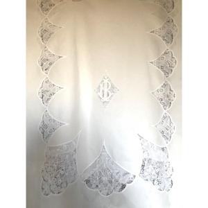 Ib Tablecloth And Napkins