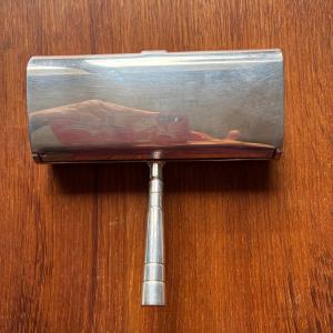 Crumb Sweeper 