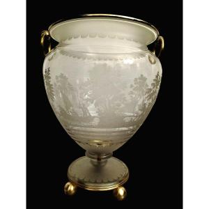 Attributed To Baccarat Ovoid Vase In Engraved Crystal And Gilt Bronze 19th Century 
