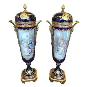 Pair Of Covered Vases In 19th Century Sèvres  Porcelain