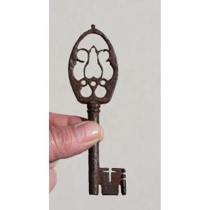"renaissance Key (16th) Oval Ring"