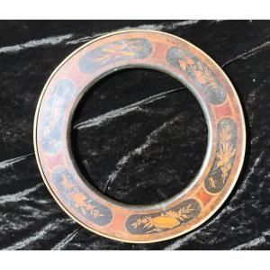 Italy, Early 19th Century : "elegant Tondo Frame"