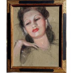 French School Circa 1940 : "lipstick"