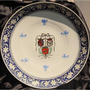 Very Big Dish With Coat-of-arms : "château De Toussicourt"