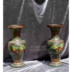 Japan XIXth : "spectacular Pair Of Cloisonne Enamel Vases"