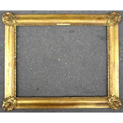 Neo-renaissance Framework With Mascarons