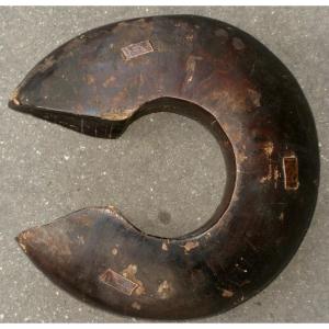 Africa Early 20th Century : "tutsi Archer Bracelet"