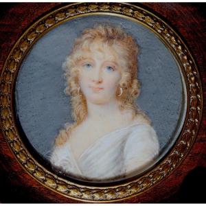 French School Circa 1810 : Miniature "blonde Young Woman"