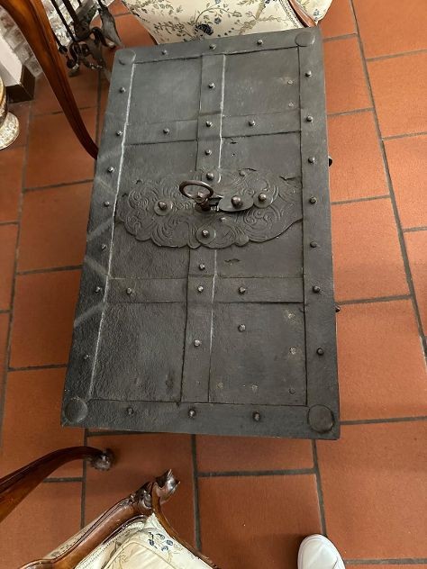 Cassa in ferro  del 1600 -photo-6