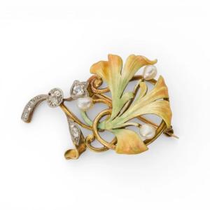 Art Nouveau Brooch In Gold, Pearl And Diamonds