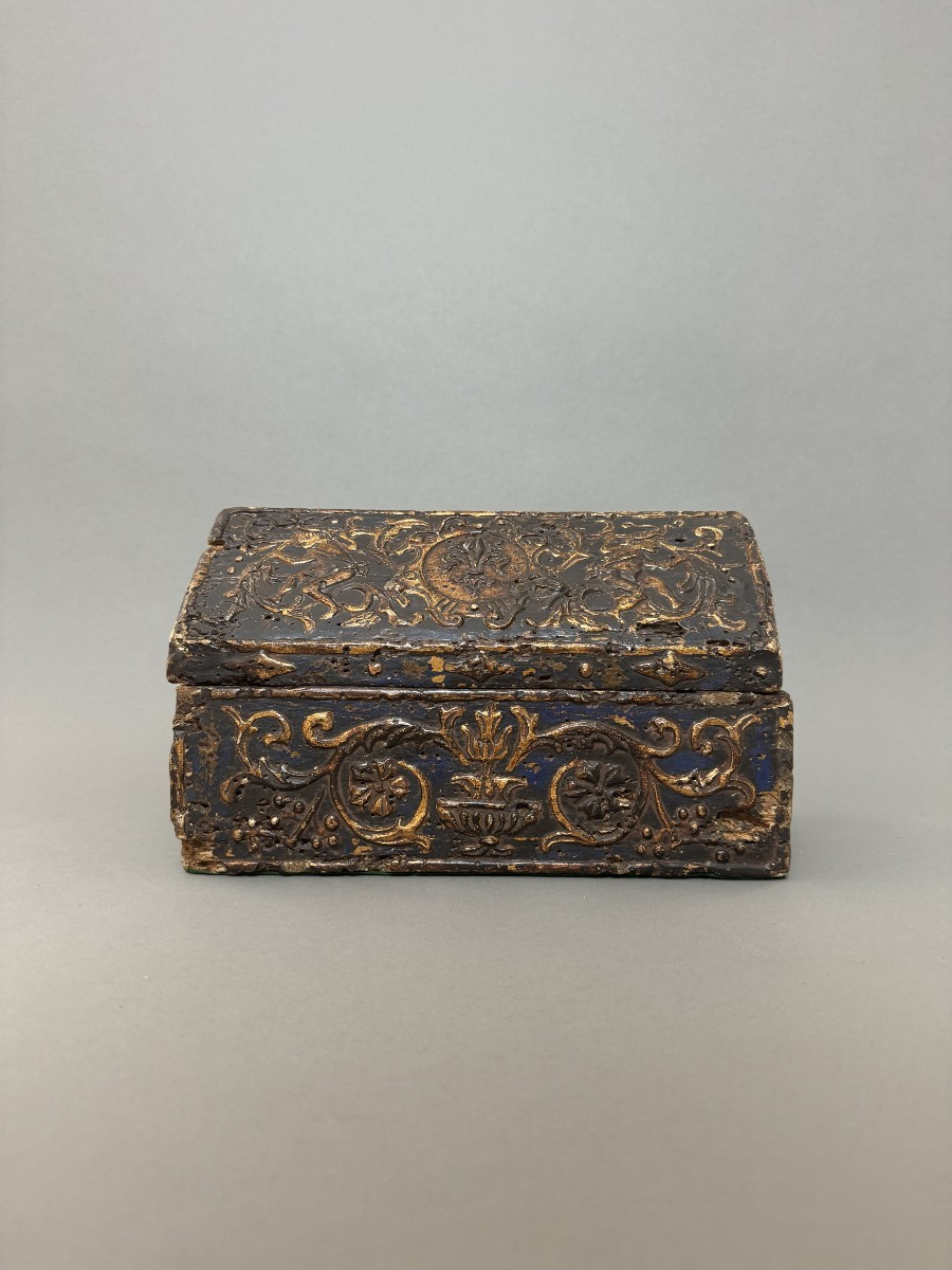 Cofanetto in legno e stucco del XIX 