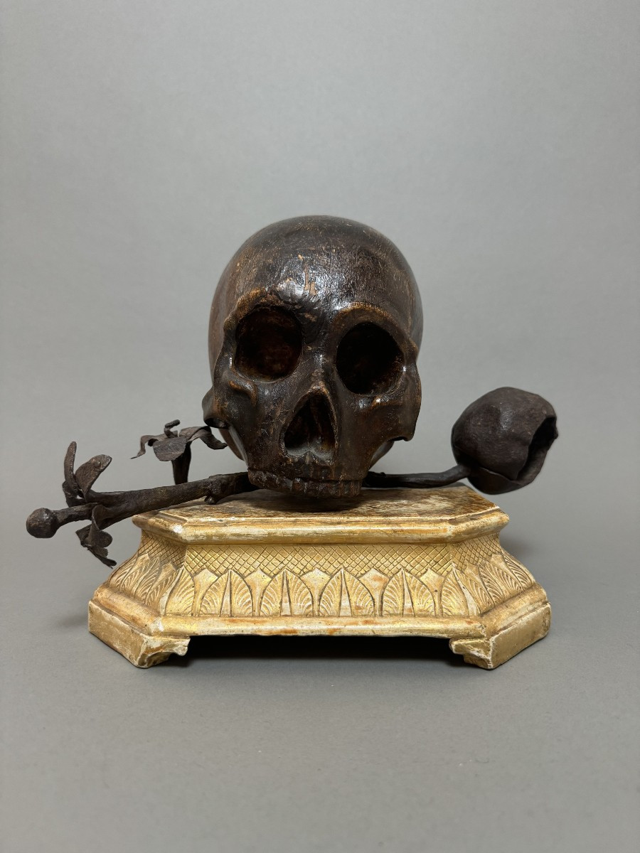 Vanitas su base in legno dorato del XVII secolo - Italia